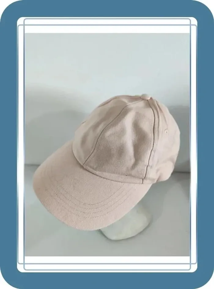 Casquette rose claire H&M, taille XS/S, très bon état