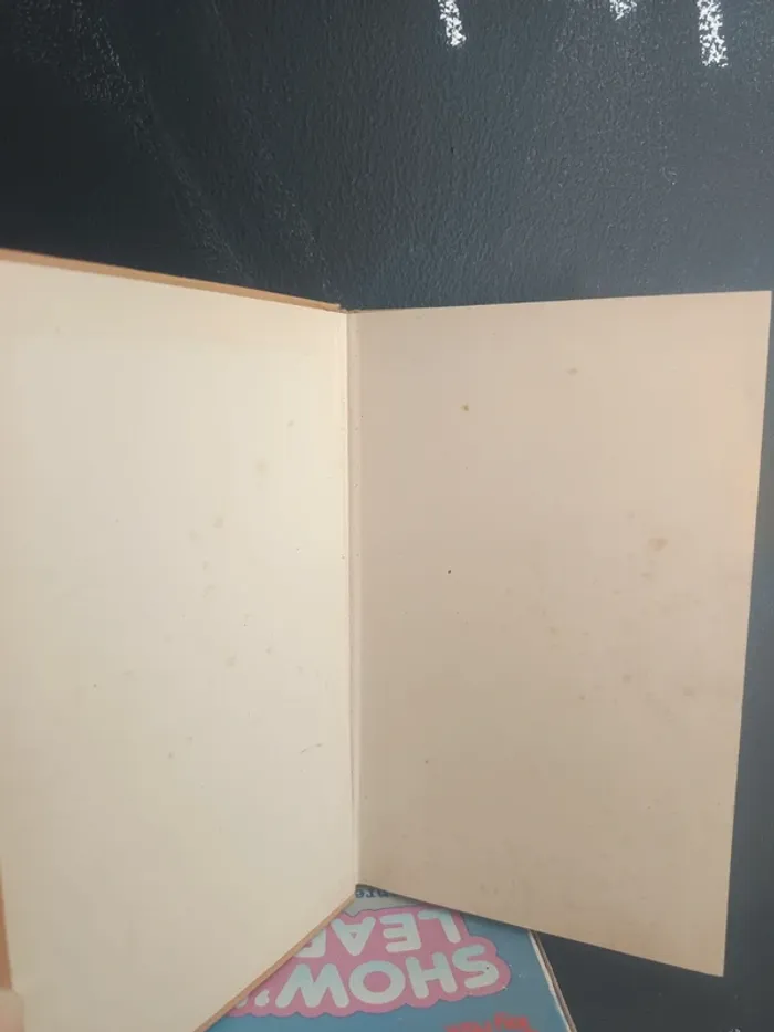 Ancien livre de Chimie . Vintage . - photo numéro 5