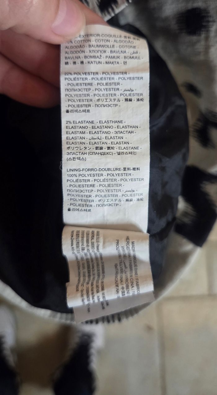 Robe Desigual T36 – Motif ethnique noir & blanc brodé – Pièce originale ✨ - photo numéro 8