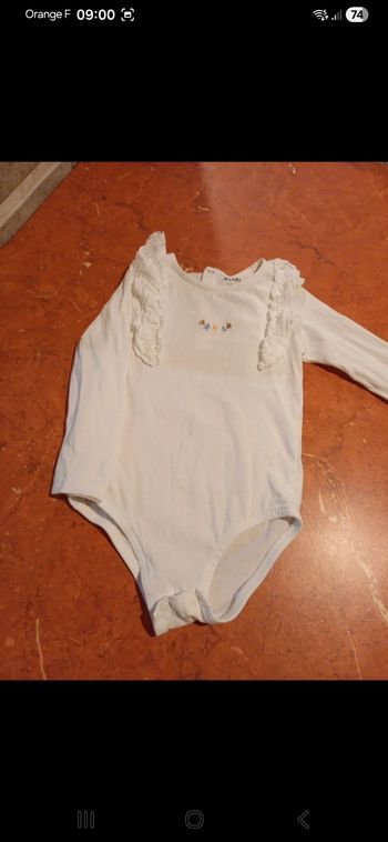 Body bébé taille 12 mois