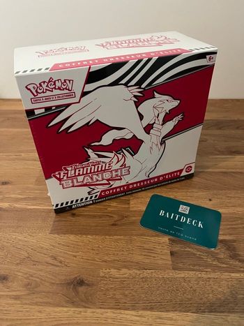 Coffret dresseur d’élite fr ETB Flamme blanche EV10.5