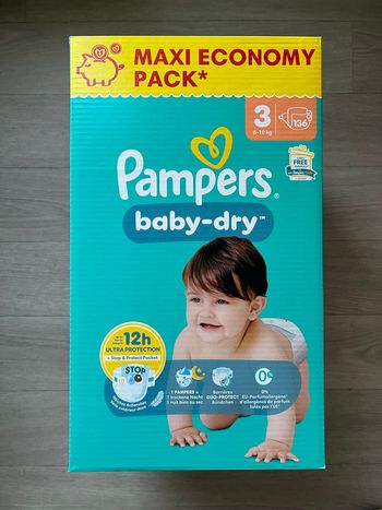 136 couches Pampers - Taille 3