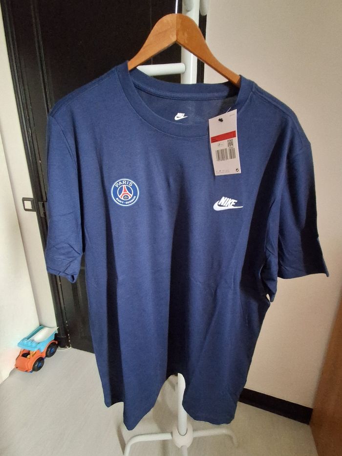 Tee-shirt PSG taille L