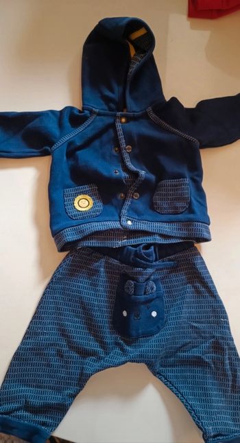 Ensemble 6-9 mois 68cm