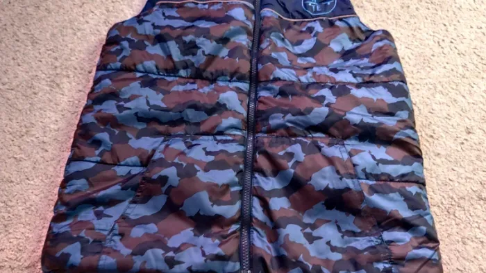 Veste sans manche - photo numéro 5
