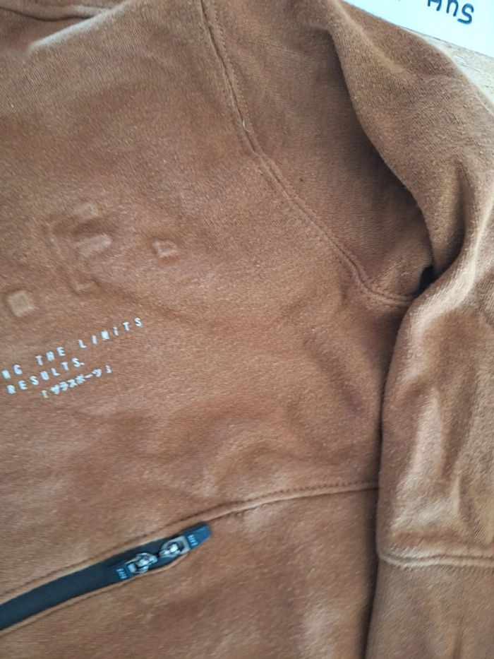 Sweat à capuche pour garçon taille 7ans marque Zara bon état - photo numéro 5