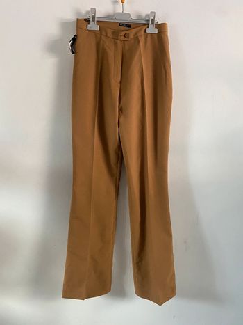 Pantalon à jambe large neuf