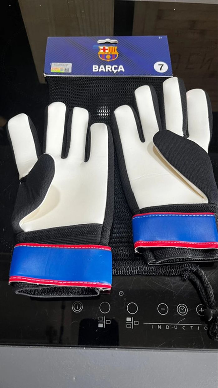 Gants gardien FC Barcelone taille 7 - photo numéro 5