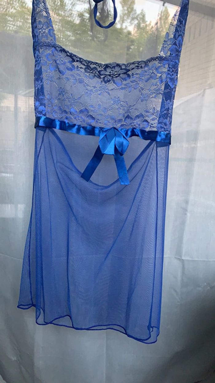 Très jolie nuisette (Taille 38) - photo numéro 2