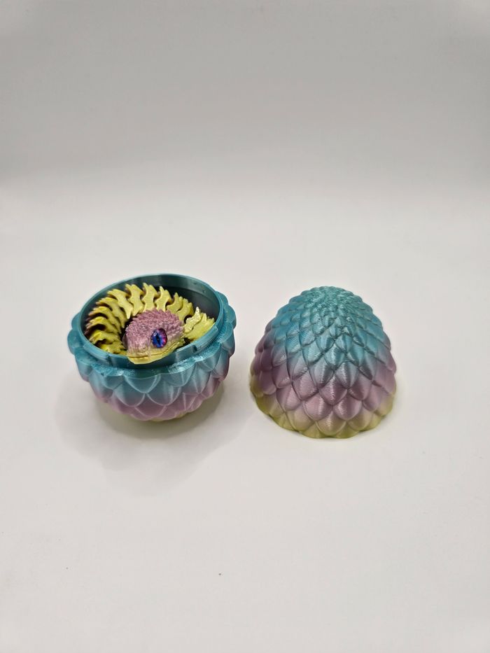 🐉Œuf style dragon en 3D  avec son serpent articulé assorti🐍. - photo numéro 2