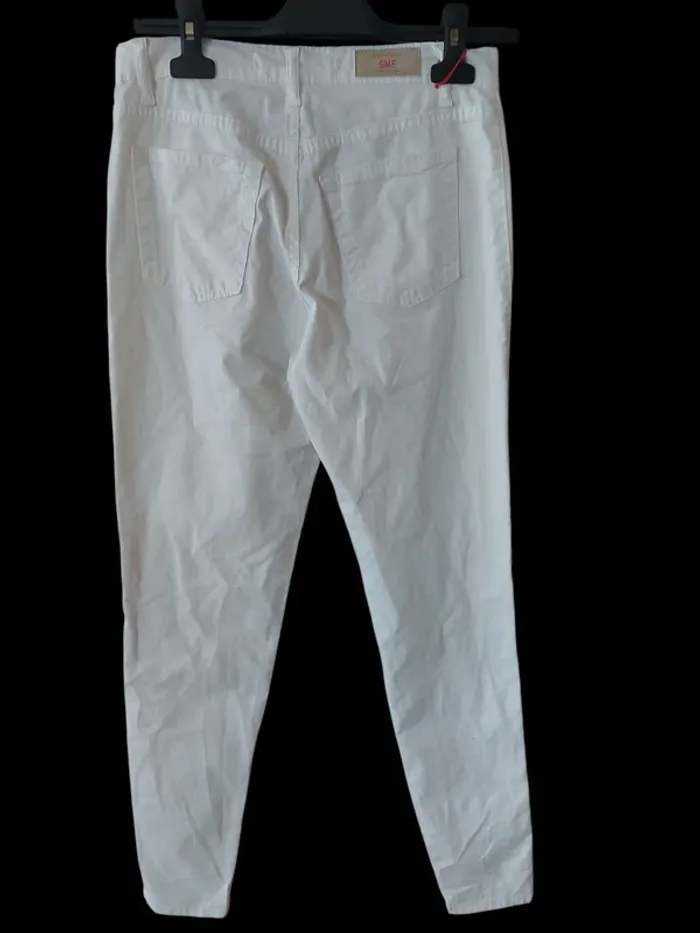Pantalon blanc femme T. 36 neuf avec étiquette - photo numéro 4