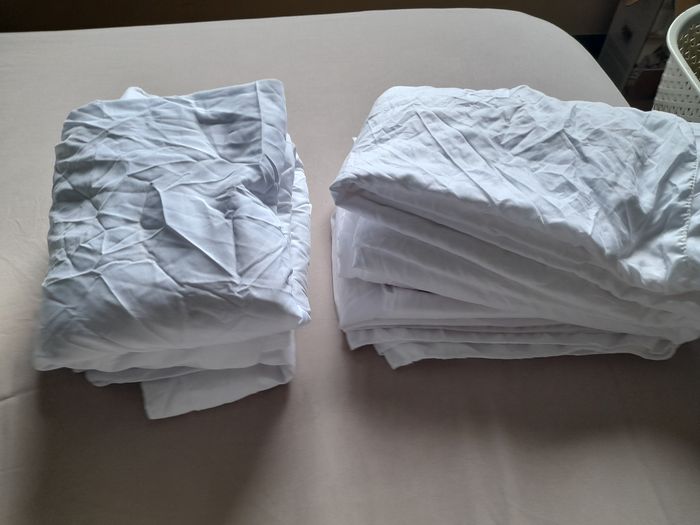 Lot de nappes blanches - photo numéro 4