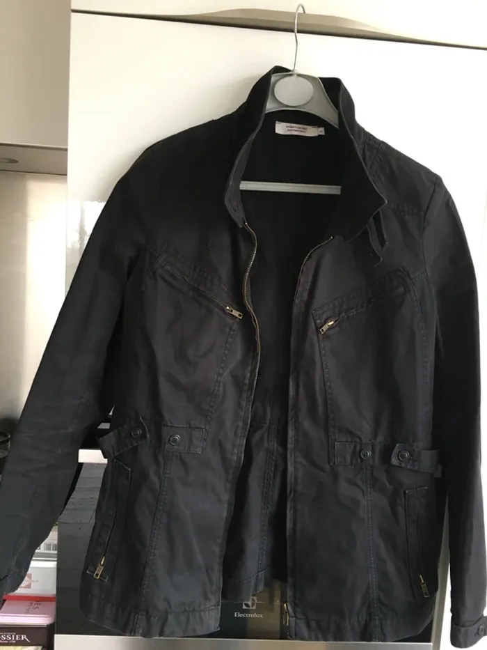 Veste noire taille 42