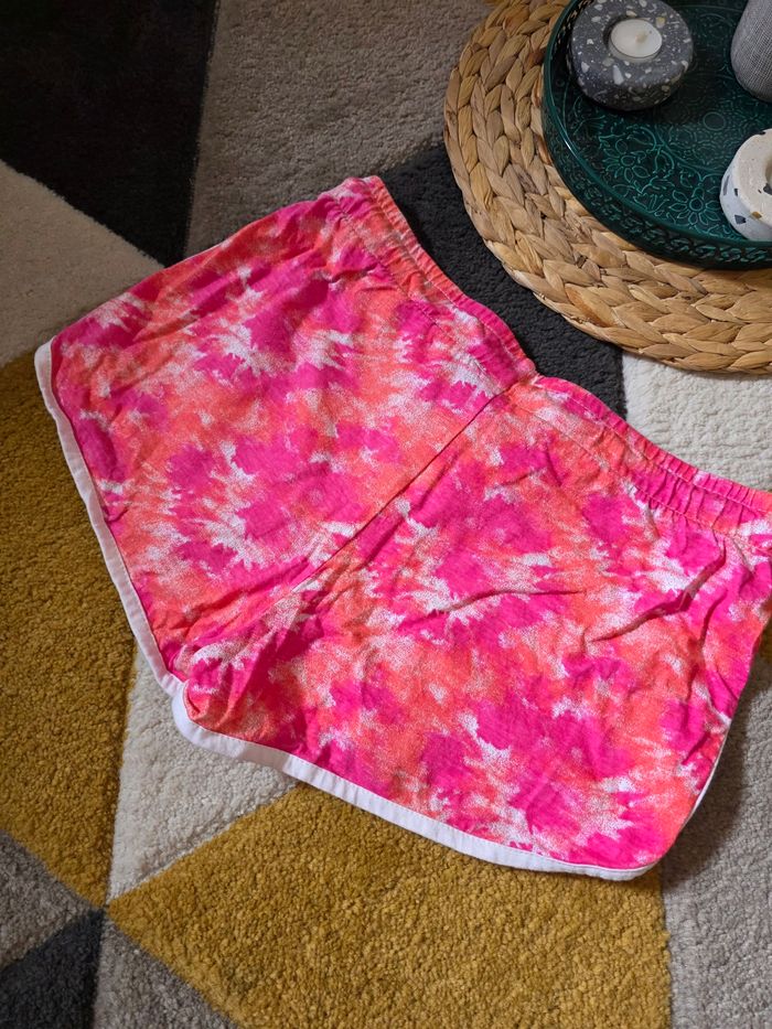Petit short rose et blanc Primark taille s - photo numéro 6