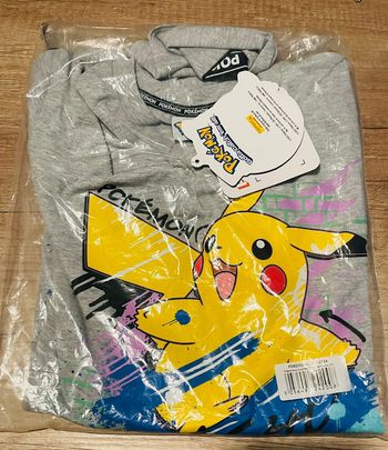 T-shirt manche longue Pokémon 12/13 ans