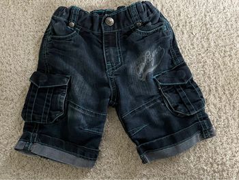 Short en jeans garçon taille 2 ans marque Orchestra