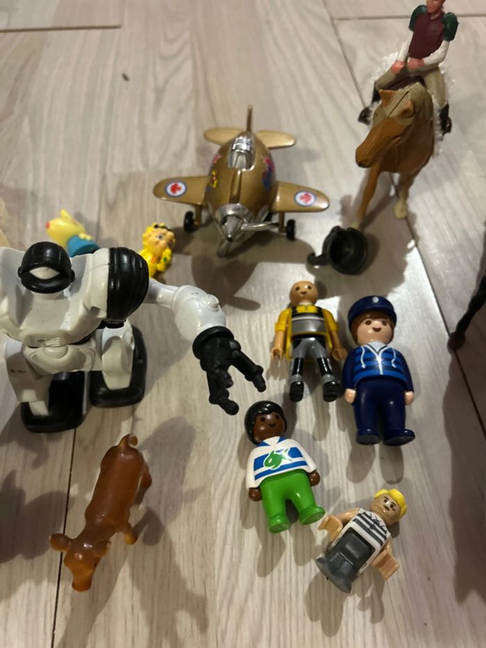Lot de figurines jouets - photo numéro 3
