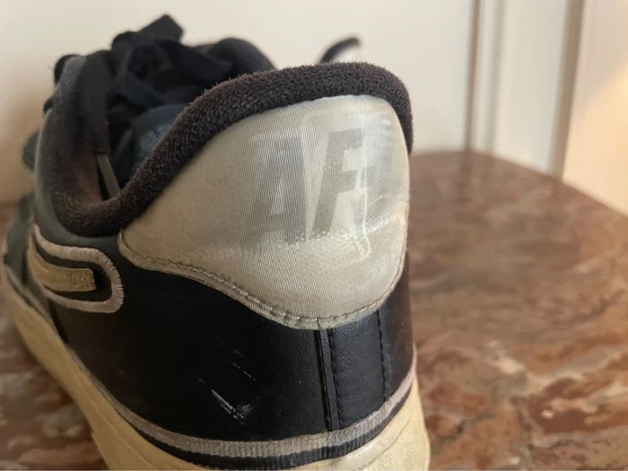 Nike Air Force 1 07’ LV8 Sport Spurs NBA - photo numéro 3