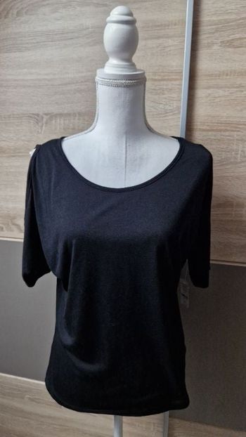 Haut épaules dénudées