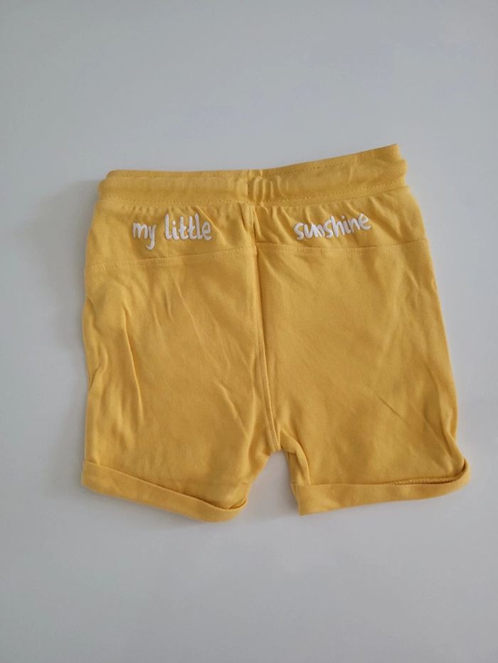 Short Léger neuf - photo numéro 4