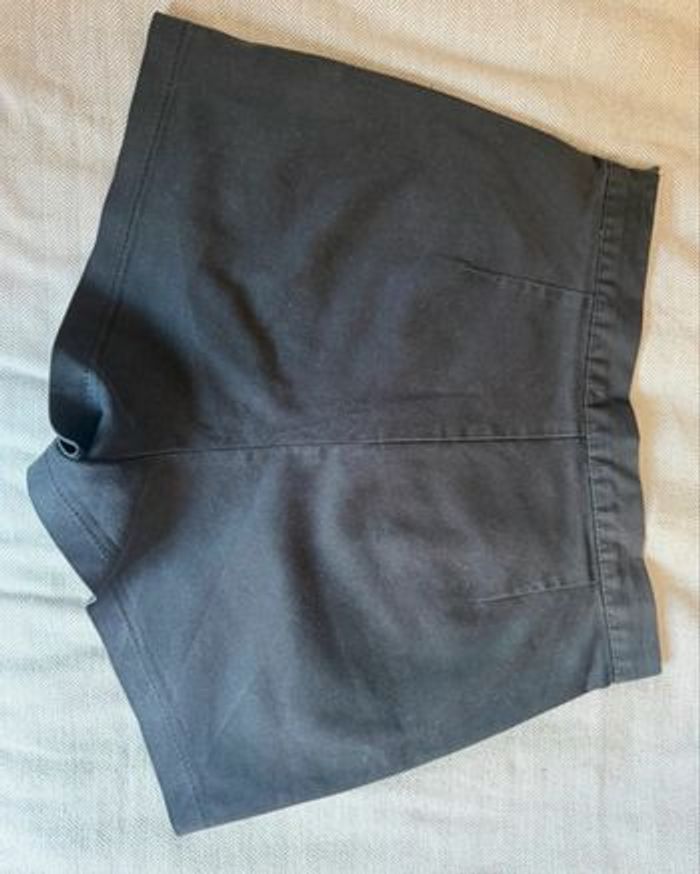 Short taille haute noir en coton - photo numéro 6