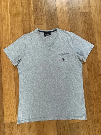 Tee shirt col V the kooples sport manches courtes homme