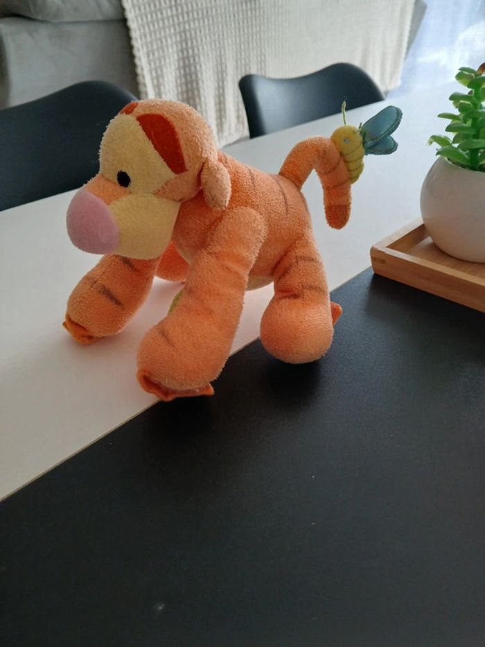 Péluche Disney Tigrou à accrocher🌿🐯 - photo numéro 2
