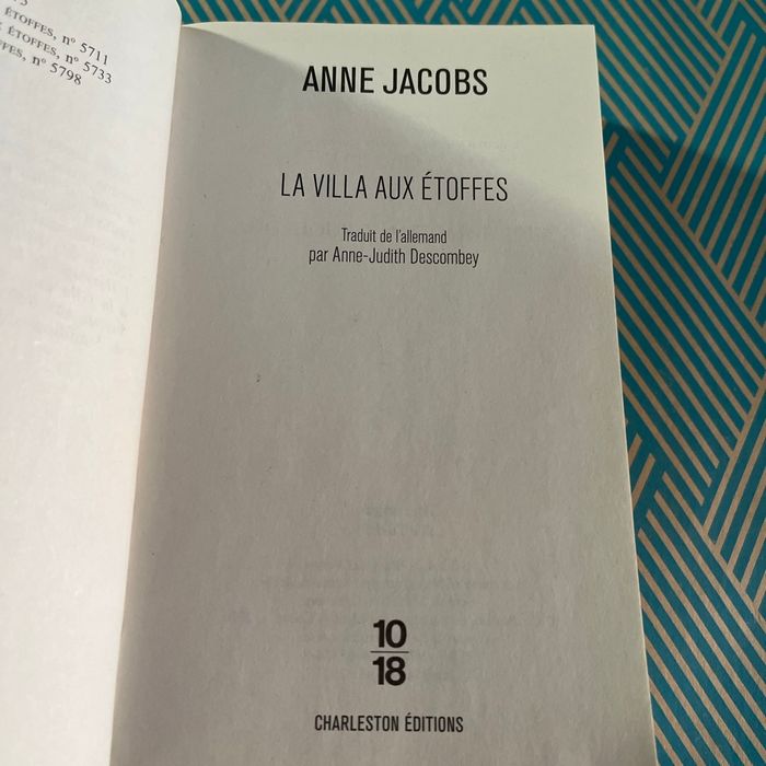 La villa aux étoffes d’Anne Jacobs - photo numéro 4