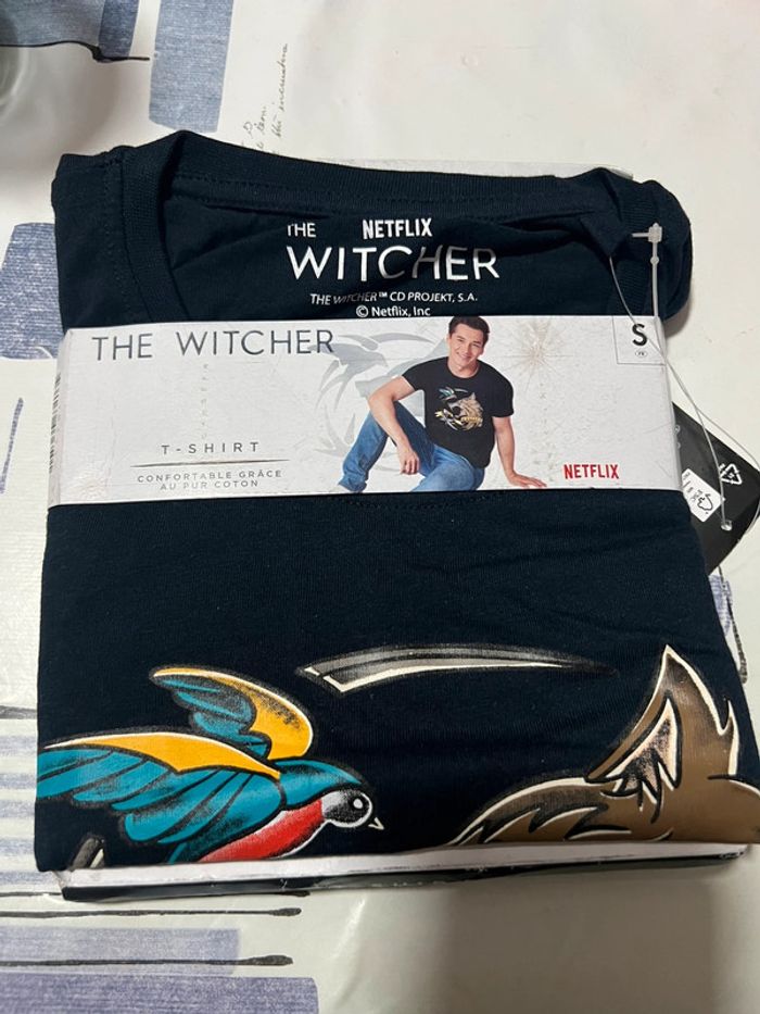 Tee shirt The Witcher homme taille S neuf !