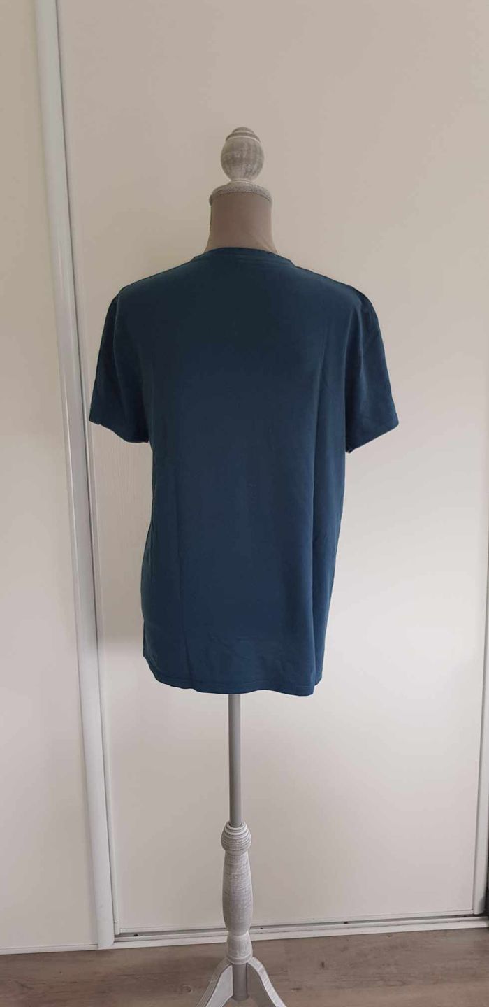 T-shirt uni col V - photo numéro 3