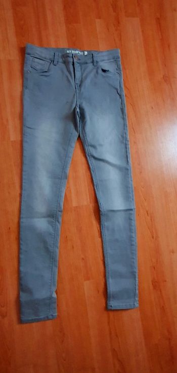 Jeans slim neuf