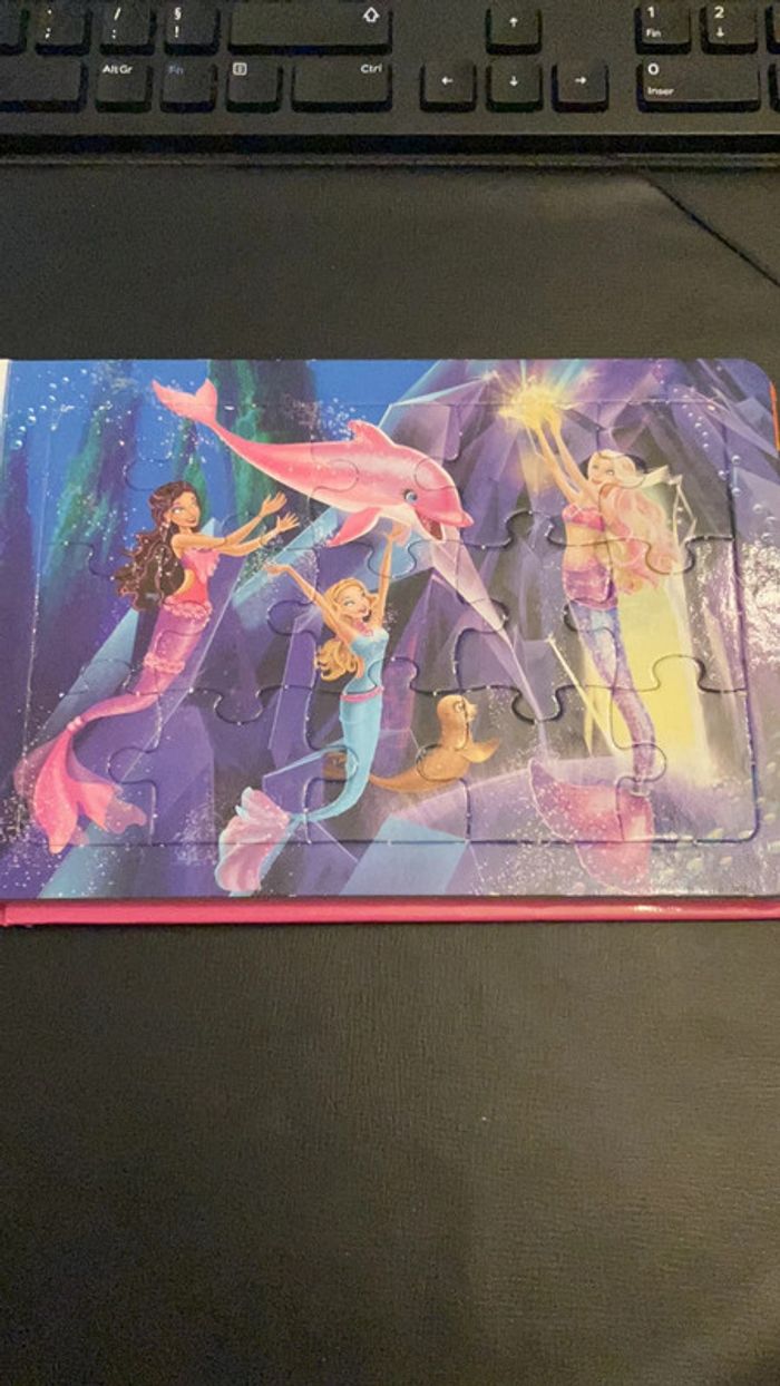 Livre Puzzle. Barbie et le Secret des Sirènes. - photo numéro 5