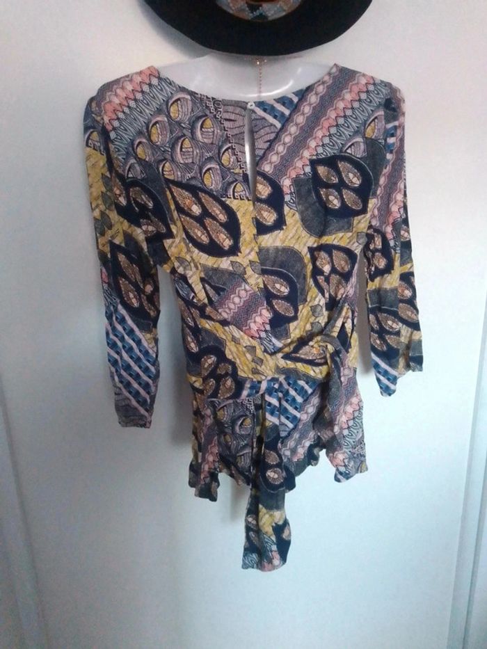 Joli top à nouer T38 - photo numéro 2