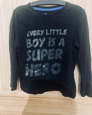 T-shirt manches longues noir 3 / 4 ans