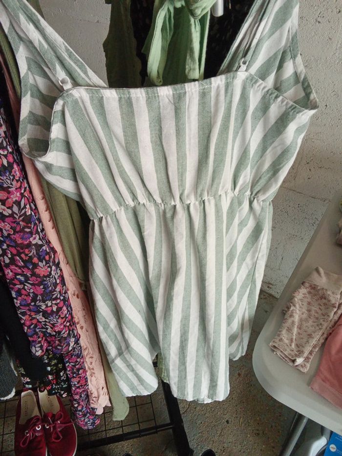 Jolie robe verte d'été - photo numéro 3