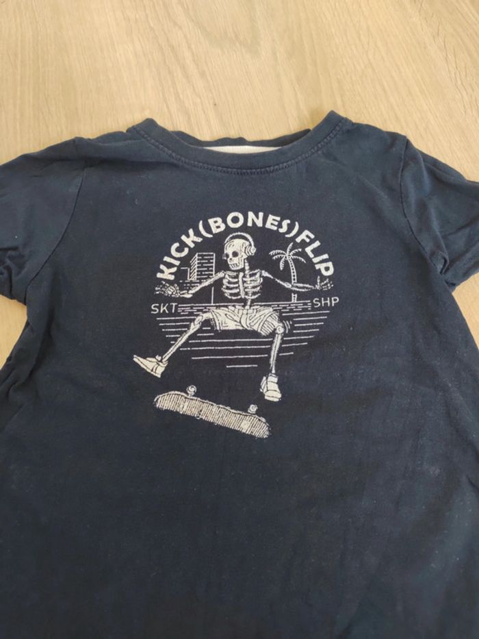 Lot de tee shirts 4ans - photo numéro 3