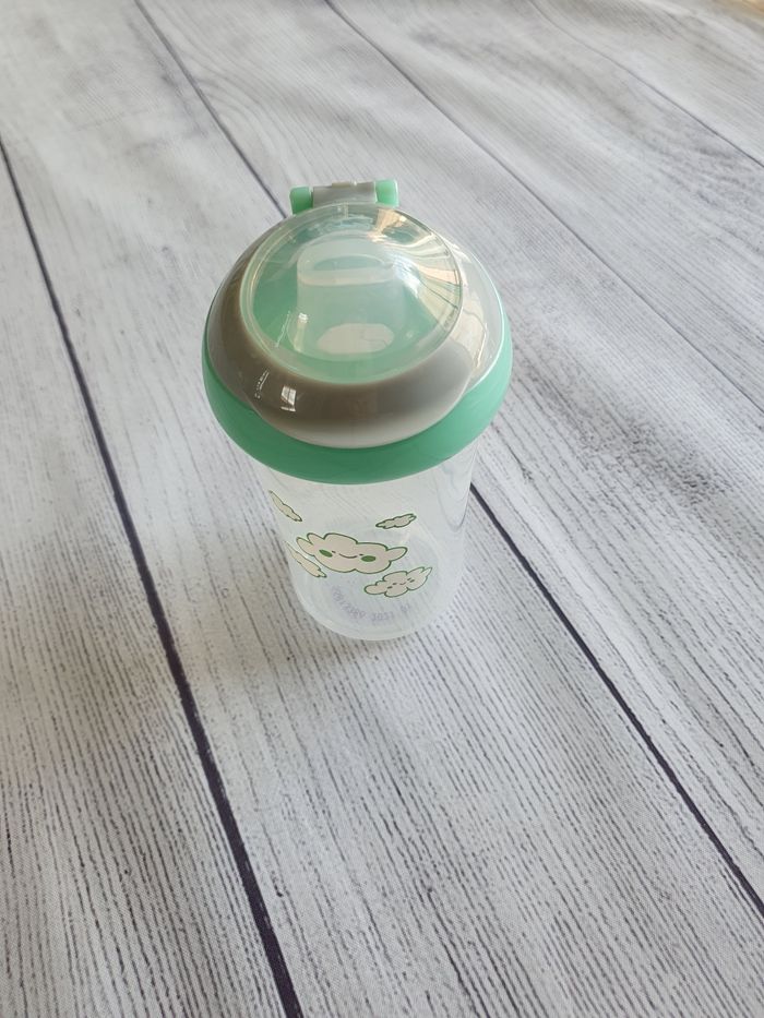 Gobelet d'apprentissage