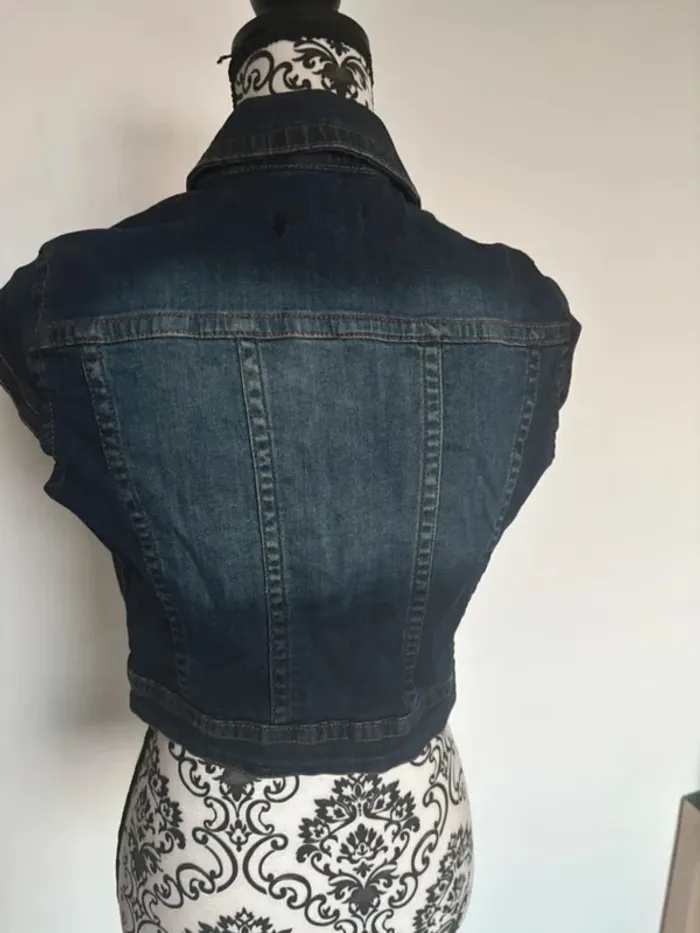 Mini veste sans manche en jeans Mango taille M - photo numéro 3