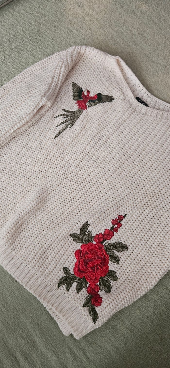 Pull Brodé - photo numéro 2