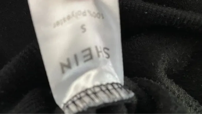 Sweat shein - photo numéro 3
