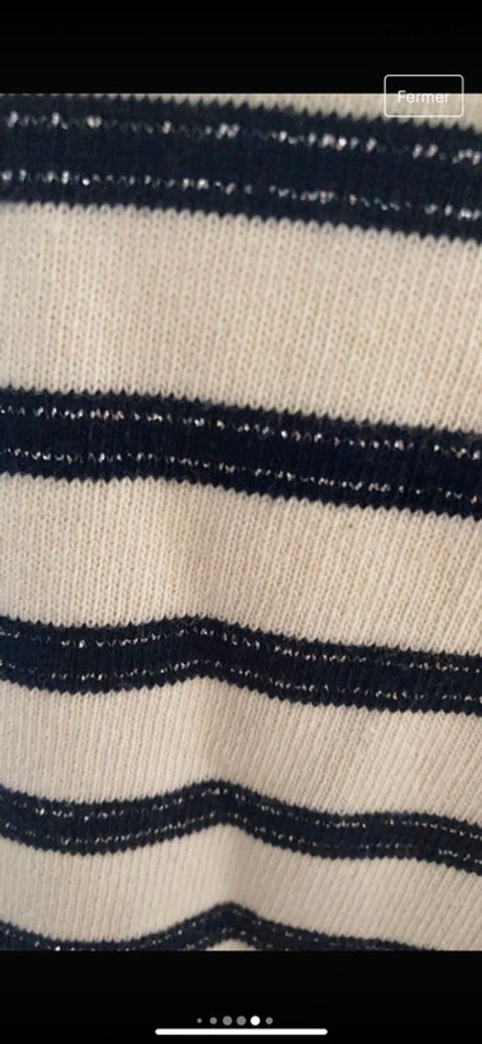 Joli débardeur taille 44, bleu blanc fils argentés taille 44/46 - photo numéro 2