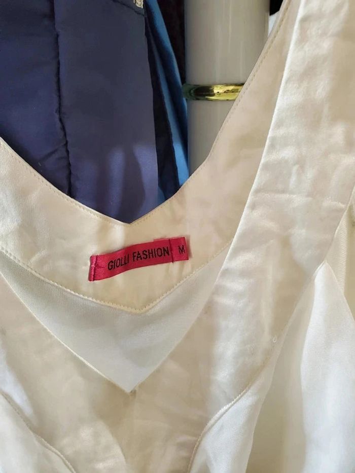 Robe blanche taille 38 très bon état - photo numéro 5