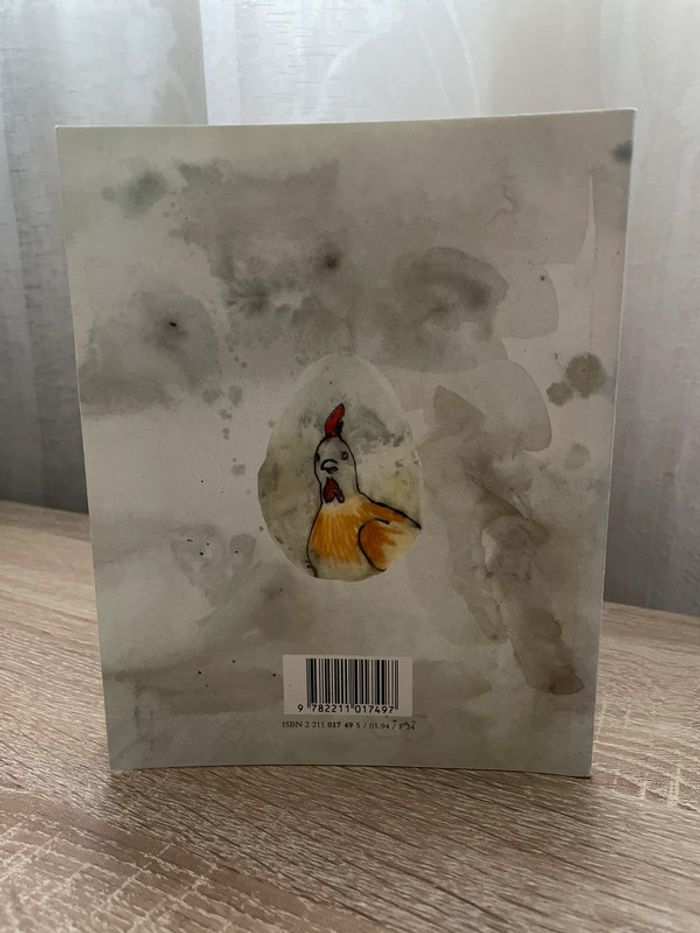 Livre jaune d’œuf - photo numéro 2
