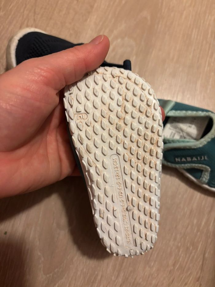 Lot de deux paire de chaussures d’été / plage - photo numéro 5