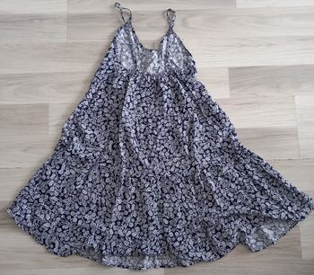 Robe à bretelles à motifs taille 38