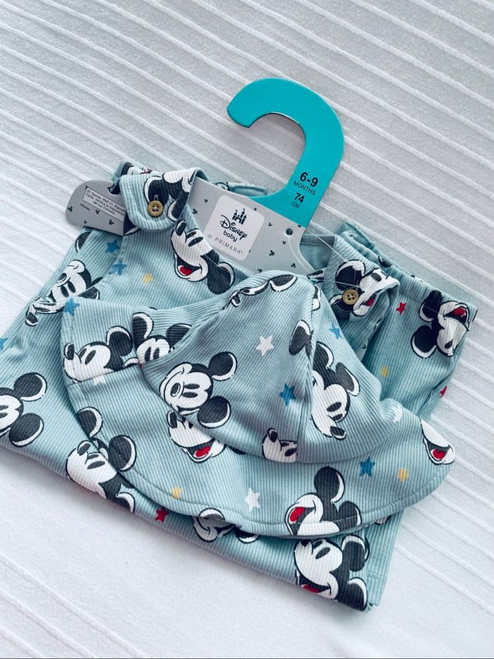 Combinaison Mickey 6/9 mois - photo numéro 8