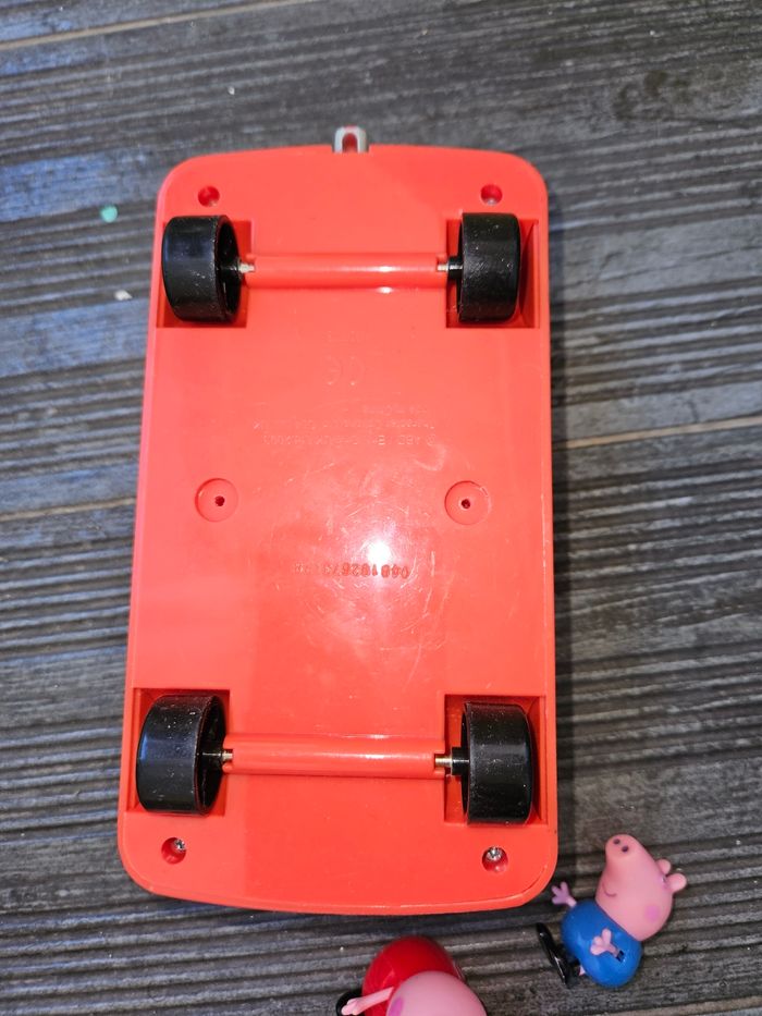 Voiture peppa - photo numéro 7