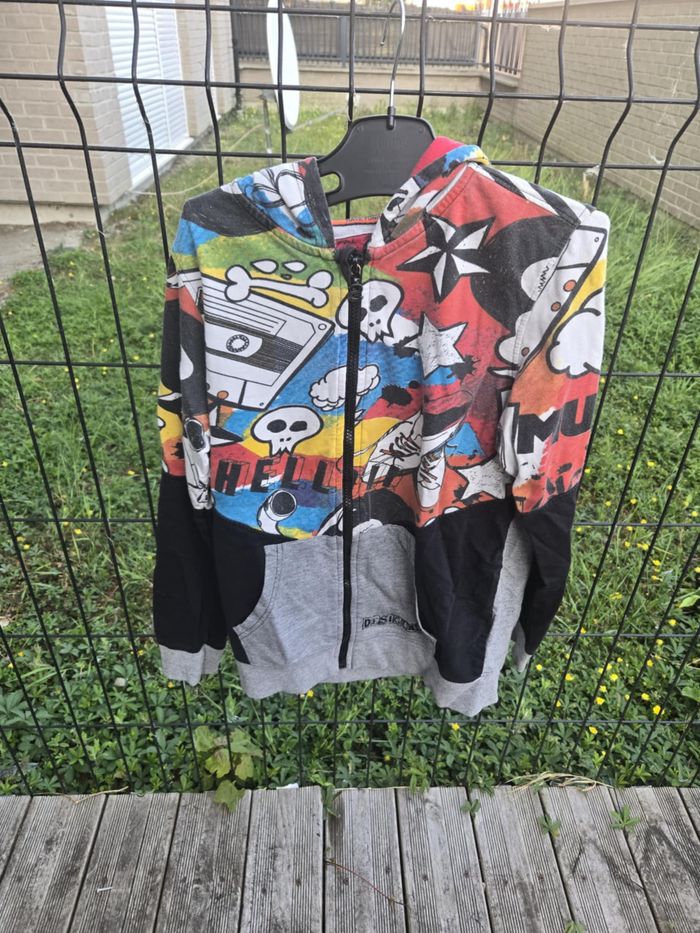 Gilet Zippé Desigual taille 11-12 ans