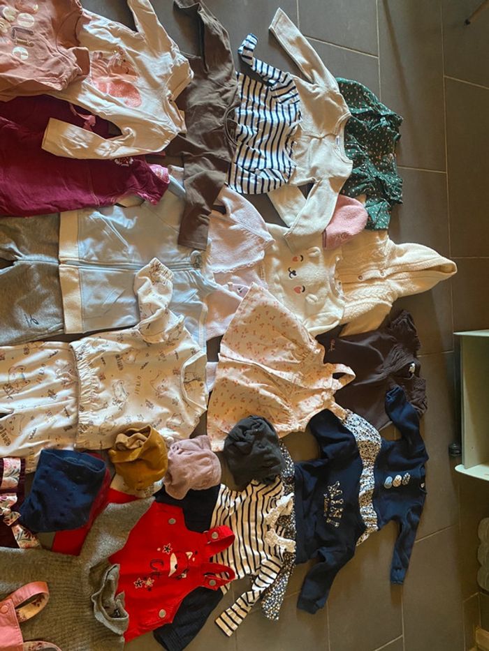 18 mois bébé fille gros lot - photo numéro 4