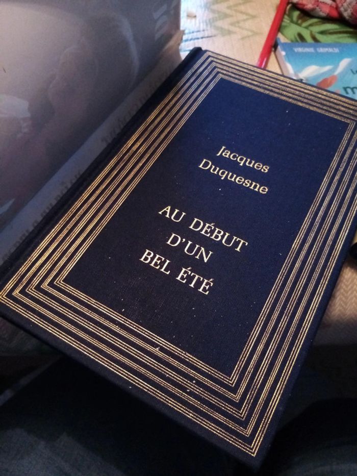 Roman Au début d'un bel été - photo numéro 3